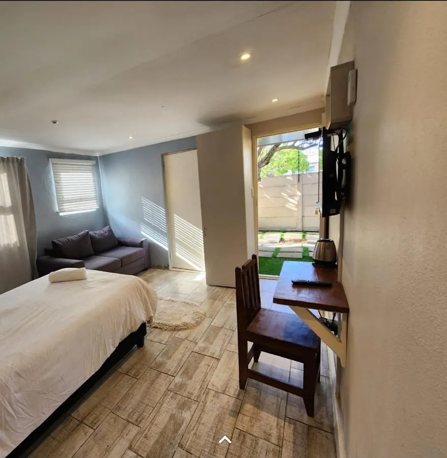 Sardonyx Hotel Cape Town Guest house